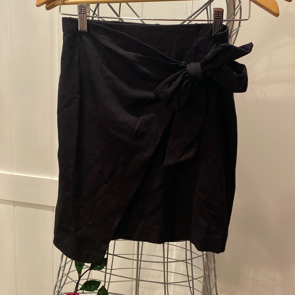 NWOT faux wrap mini skirt